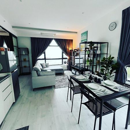Jesselton Quay Suite By Backyard Kota Kinabalu Exteriér fotografie