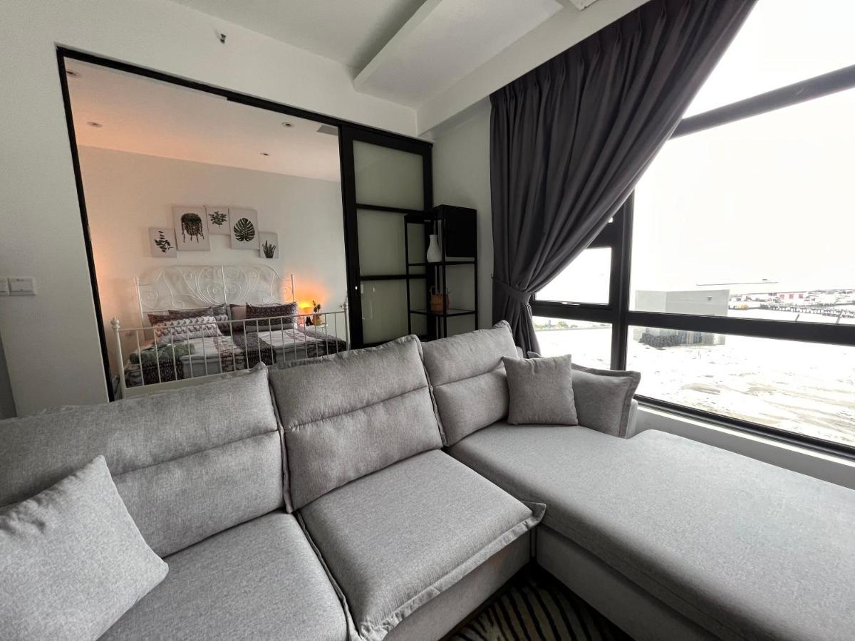 Jesselton Quay Suite By Backyard Kota Kinabalu Exteriér fotografie