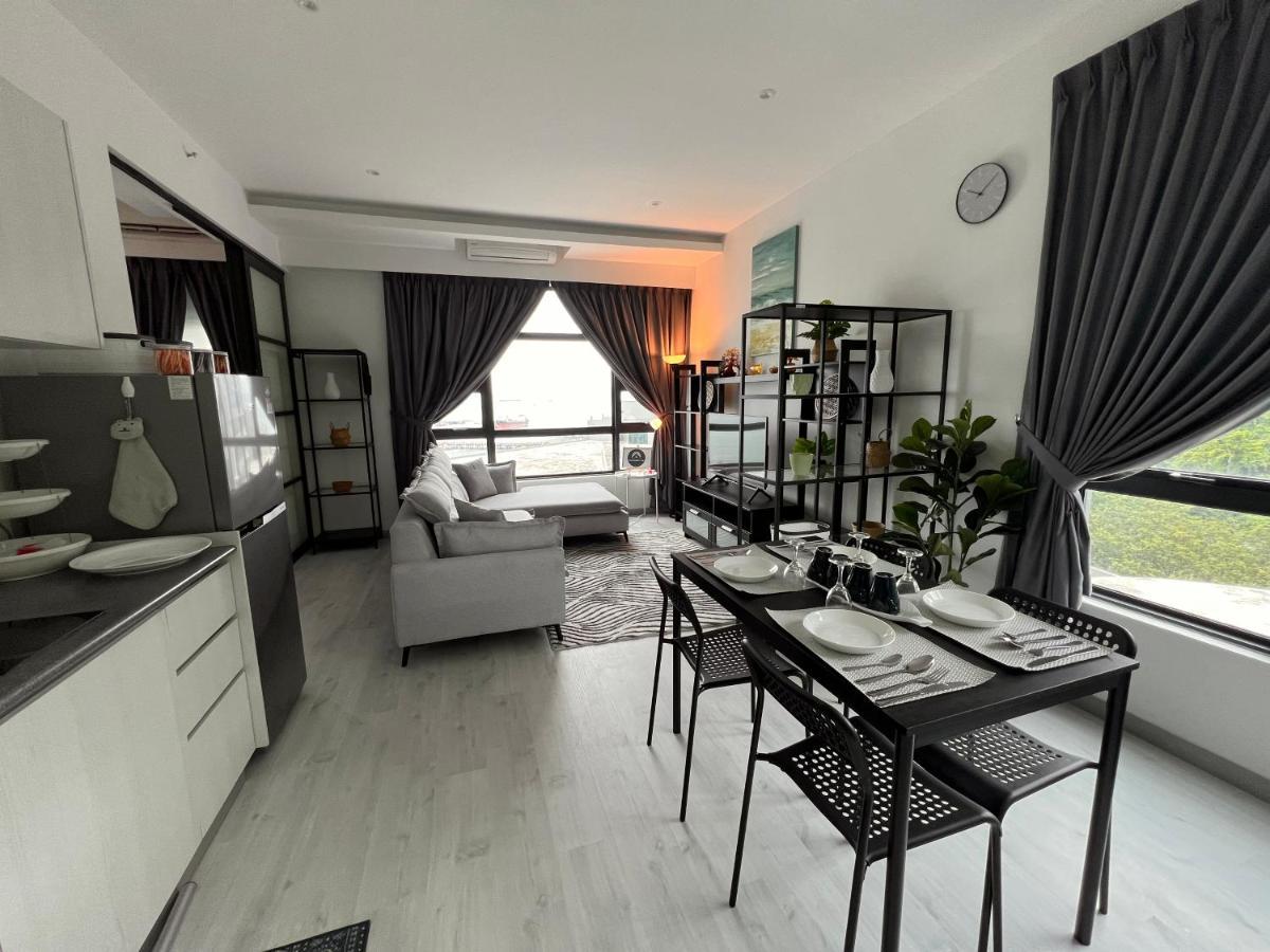 Jesselton Quay Suite By Backyard Kota Kinabalu Exteriér fotografie